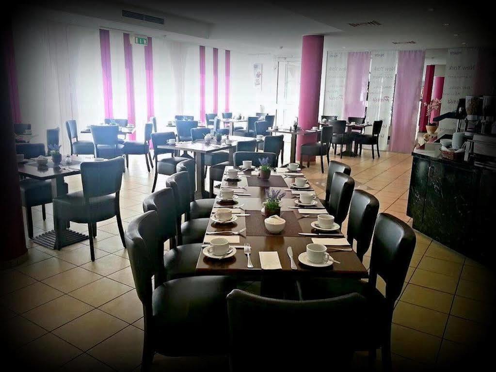 Hotel Primula Troisdorf Eksteriør bilde