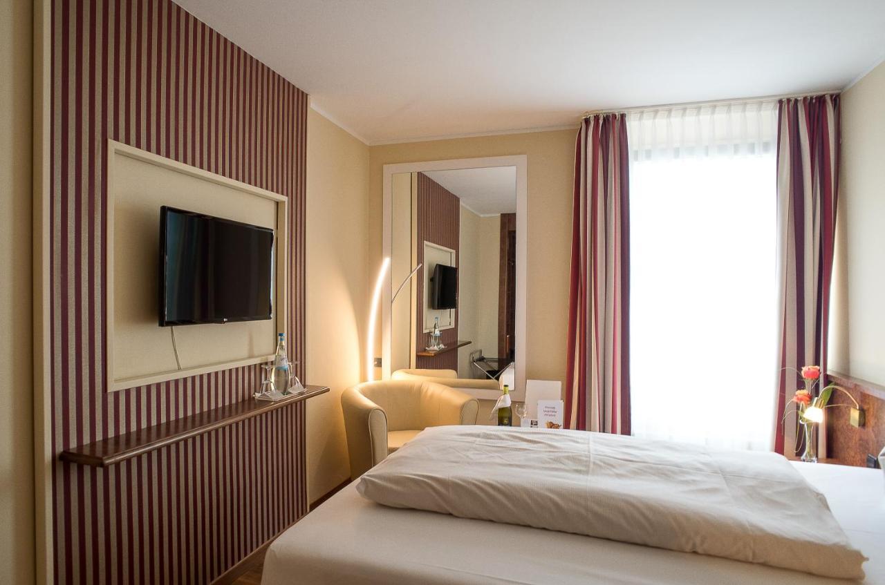 Hotel Primula Troisdorf Eksteriør bilde