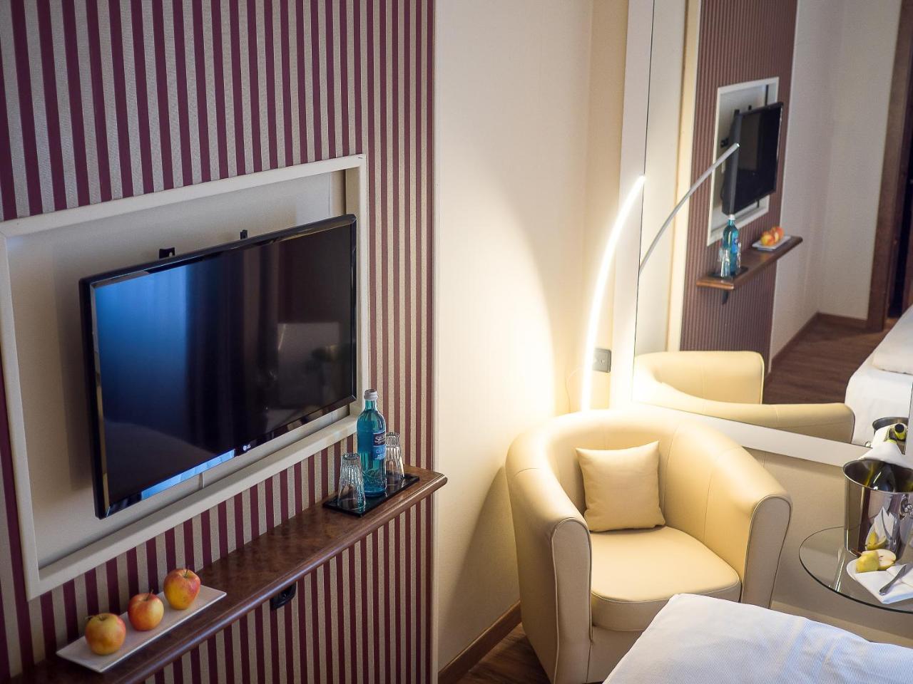 Hotel Primula Troisdorf Eksteriør bilde
