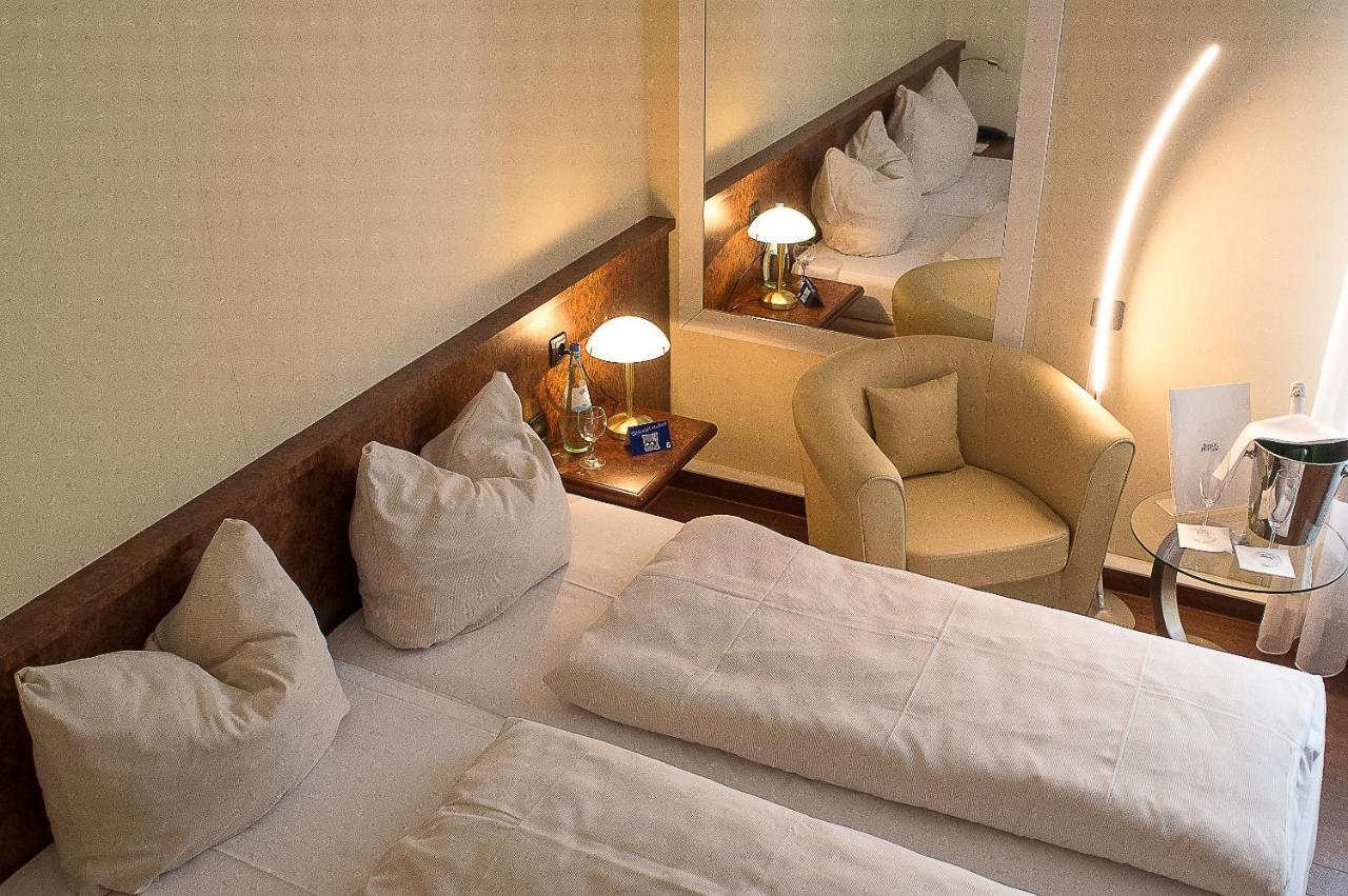 Hotel Primula Troisdorf Eksteriør bilde