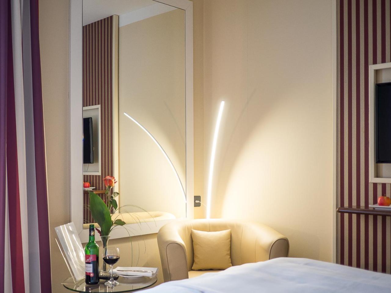Hotel Primula Troisdorf Eksteriør bilde